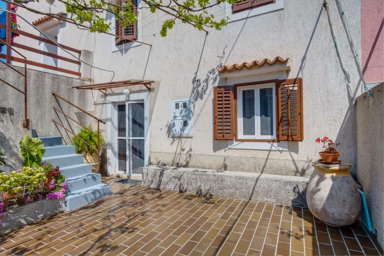Apartment Carmen Veli Lošinj Exteriér fotografie